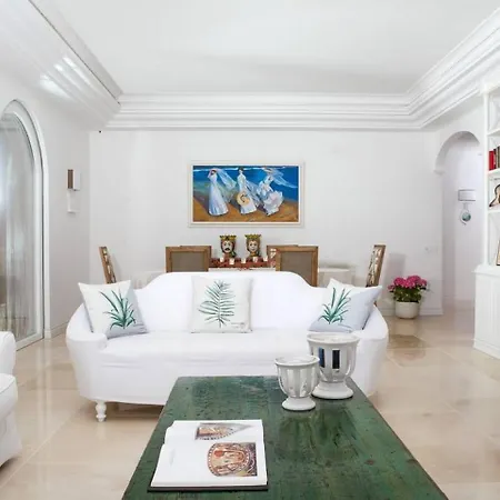 Вилла Holiday Home With Pool In Nerano