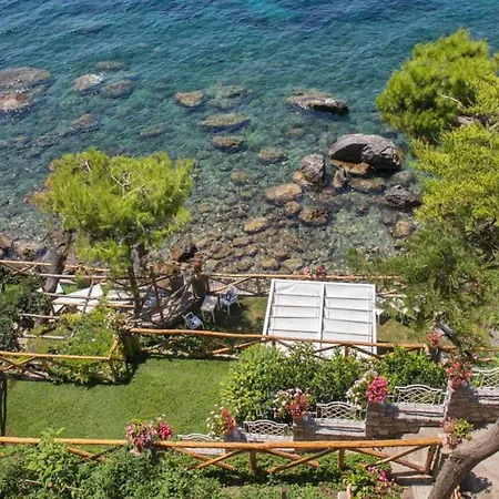 Holiday Home With Pool In Nerano Нерано